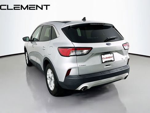 Used 2020 Ford Escape SE image 8