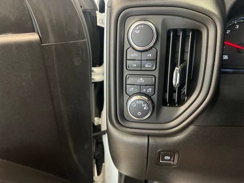 Used 2023 GMC Sierra 1500 Pro w/ Pro Value Package AWD/4WD image 11