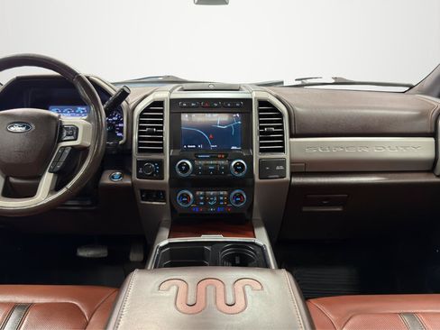 Used 2019 Ford F250 King Ranch w/ King Ranch Ultimate Package AWD/4WD image 18
