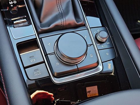 New 2026 MAZDA MAZDA3 Carbon image 17