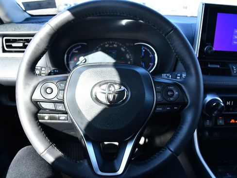 Used 2024 Toyota RAV4 XLE Premium image 14