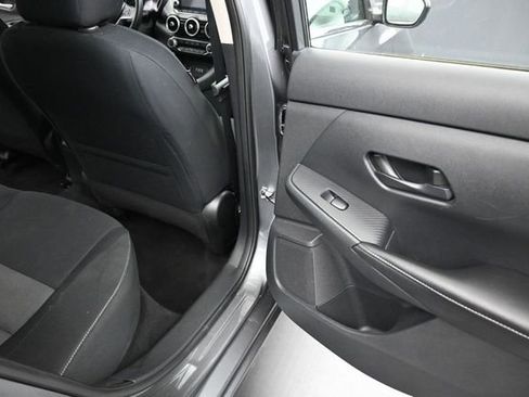 Used 2024 Nissan Sentra SV FWD image 20