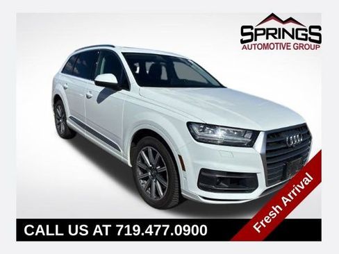 Used 2019 Audi Q7 3.0T Prestige w/ Prestige Package image 1