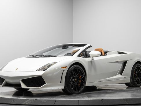 Used 2010 Lamborghini Gallardo LP 560-4 image 2