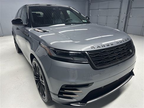 Used 2024 Land Rover Range Rover Velar Dynamic HSE AWD/4WD image 9