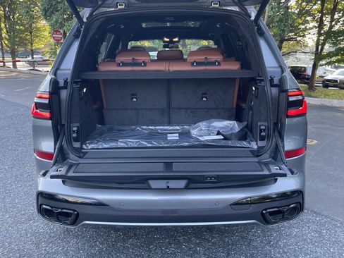 New 2027 BMW X7 M60i AWD/4WD image 8