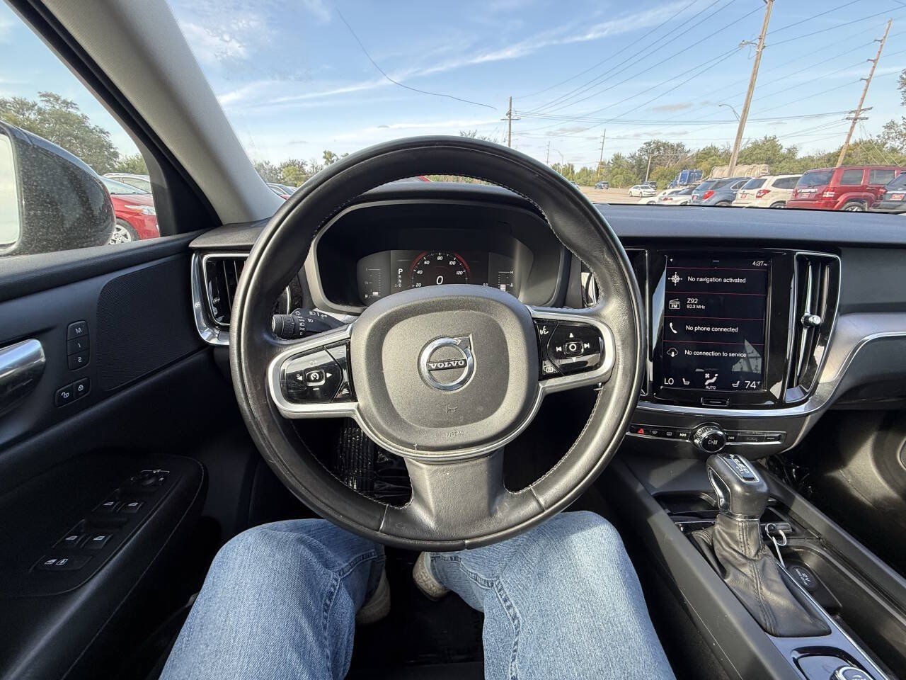 Used 2019 Volvo S60 T5 Momentum w/ Premium Package FWD image 22