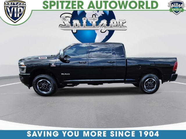 Used 2025 RAM 3500 Laramie AWD/4WD image 8