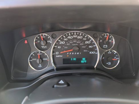 New 2025 Chevrolet Express 2500 w/ Driver Convenience Package image 21