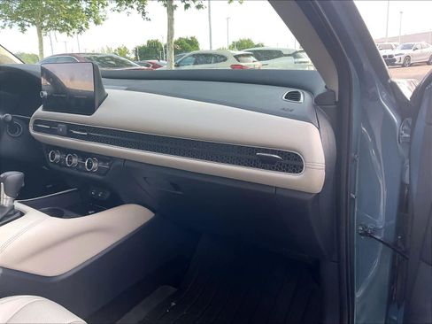 Used 2026 Honda HR-V EX-L image 17