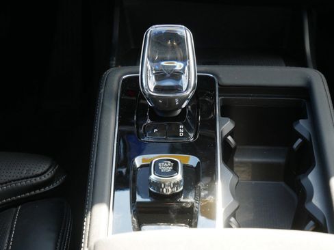 New 2026 Volvo XC90 T8 Ultra AWD/4WD image 9