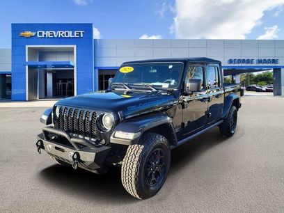 Used 2023 Jeep Gladiator Sport