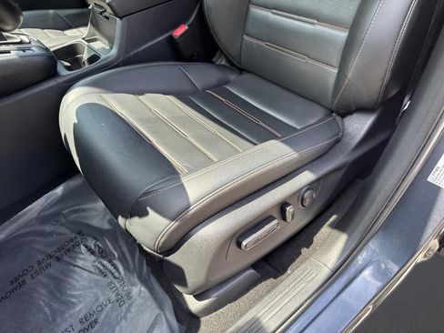 Used 2025 Honda CR-V Sport-L image 17
