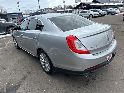 Used 2013 Lincoln MKS image 5