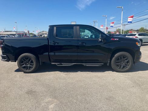 Used 2023 Chevrolet Silverado 1500 RST AWD/4WD image 8