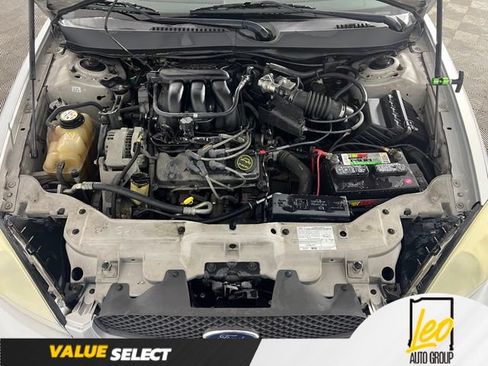 Used 2007 Ford Taurus SE FWD image 25