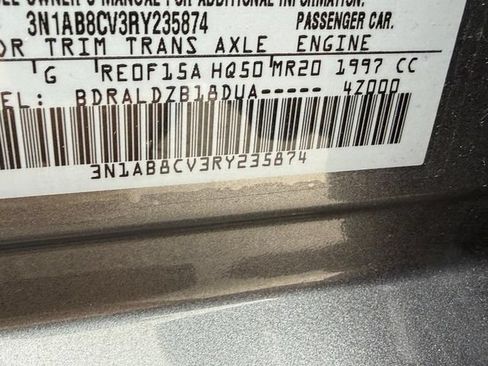 Used 2024 Nissan Sentra SV FWD image 30