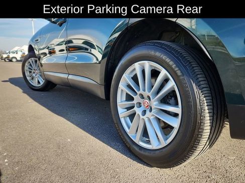 Used 2017 Jaguar F-PACE Prestige image 16