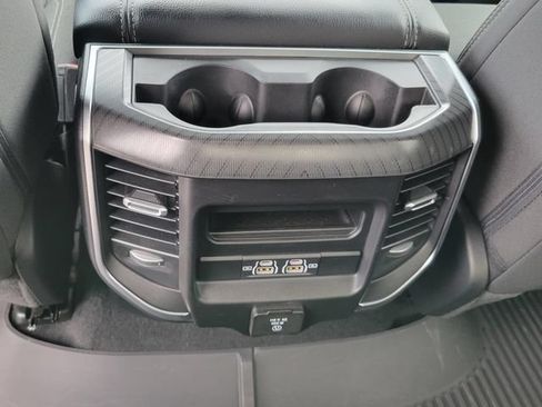 Used 2025 RAM 1500 Big Horn AWD/4WD image 26