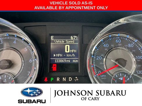 Used 2015 Chrysler Town & Country Limited Platinum FWD image 8