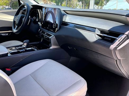 Used 2023 Lexus RX 350 FWD image 19