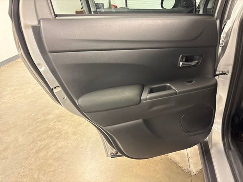 Used 2023 Mitsubishi Outlander Sport ES AWD/4WD image 40