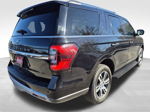 Used 2024 Ford Expedition Limited image 10