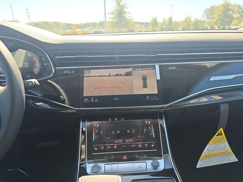 New 2025 Audi Q8 Premium Plus image 18