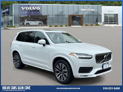 Used 2022 Volvo XC90 T5 Momentum w/ Climate Package