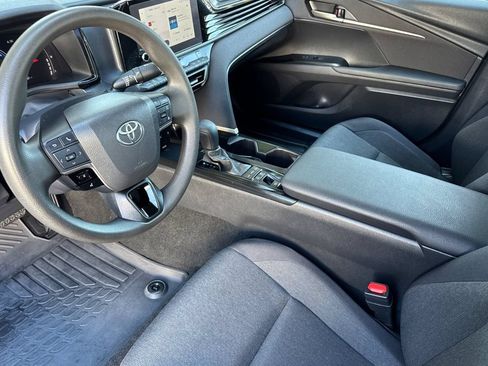 Certified 2025 Toyota Camry LE FWD image 9
