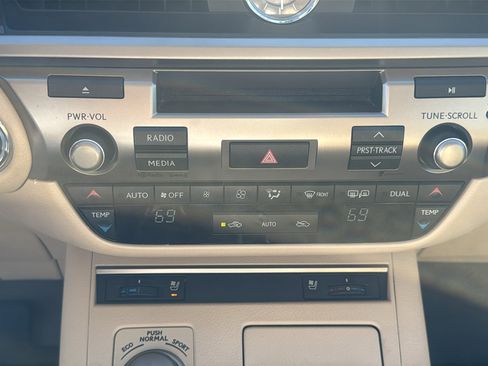 Used 2015 Lexus ES 350 image 18