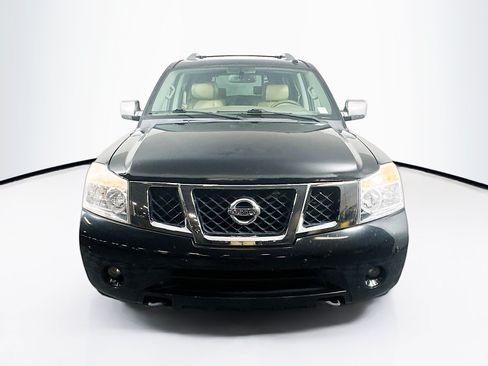 Used 2013 Nissan Armada Platinum RWD image 2