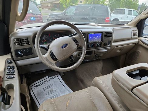 Used 2003 Ford F350 Lariat AWD/4WD image 10