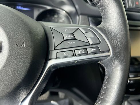 Used 2017 Nissan Rogue Sport SL image 17