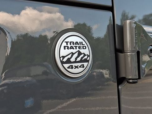 Used 2020 Jeep Wrangler Sport AWD/4WD image 30