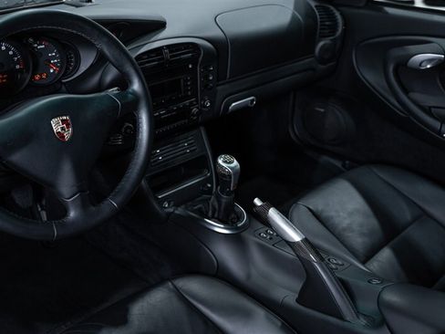 Used 2004 Porsche 911 Carrera 4S AWD/4WD image 47