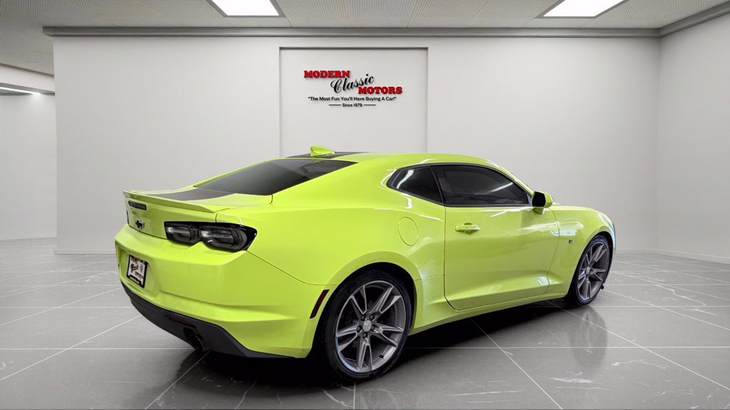 Used 2020 Chevrolet Camaro LT w/ RS Package RWD image 5
