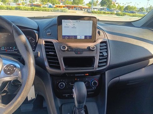 Used 2021 Ford Transit Connect XLT FWD image 18
