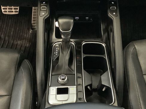 Used 2024 Kia Telluride SX image 23