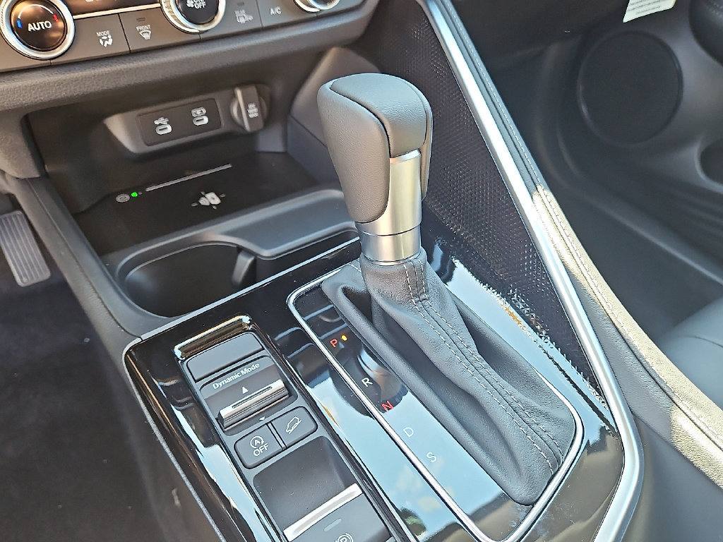 Used 2025 Acura ADX FWD image 25