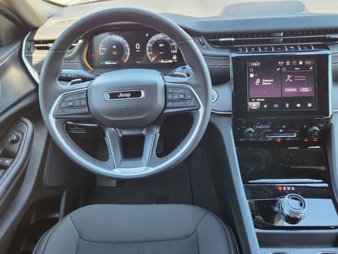 New 2026 Jeep Grand Cherokee Laredo X AWD/4WD image 27