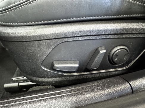 Used 2023 Kia K5 GT-Line image 36