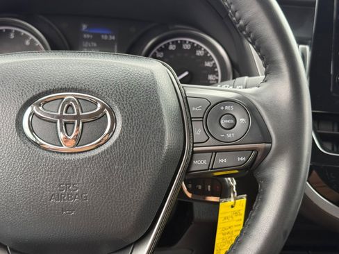 Used 2024 Toyota Camry SE FWD image 21