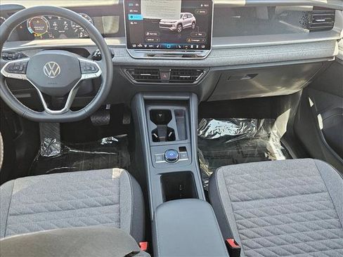 Used 2026 Volkswagen Tiguan S FWD image 16