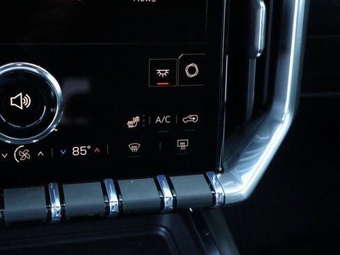 New 2026 GMC Acadia Elevation image 42