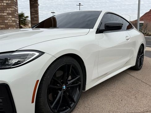 Used 2021 BMW 430i Coupe w/ M Sport Package image 22