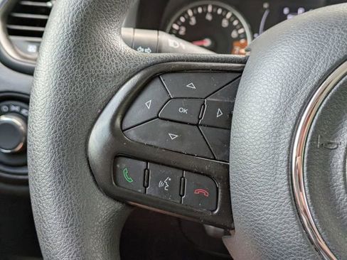 Used 2020 Jeep Renegade Sport w/ UConnect 7.0 Group image 25