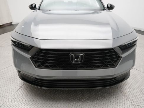 Used 2024 Honda Accord Sport image 21