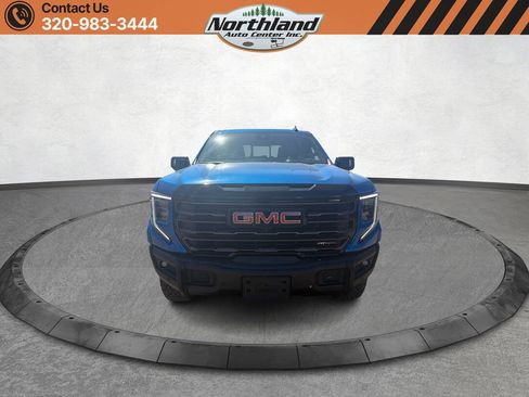 Used 2023 GMC Sierra 1500 AT4X image 2