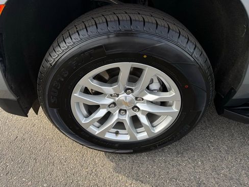 Used 2024 Chevrolet Tahoe LT image 9